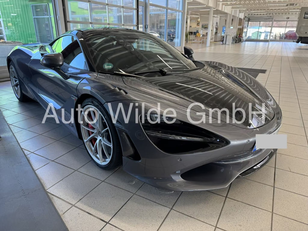 McLaren 750S