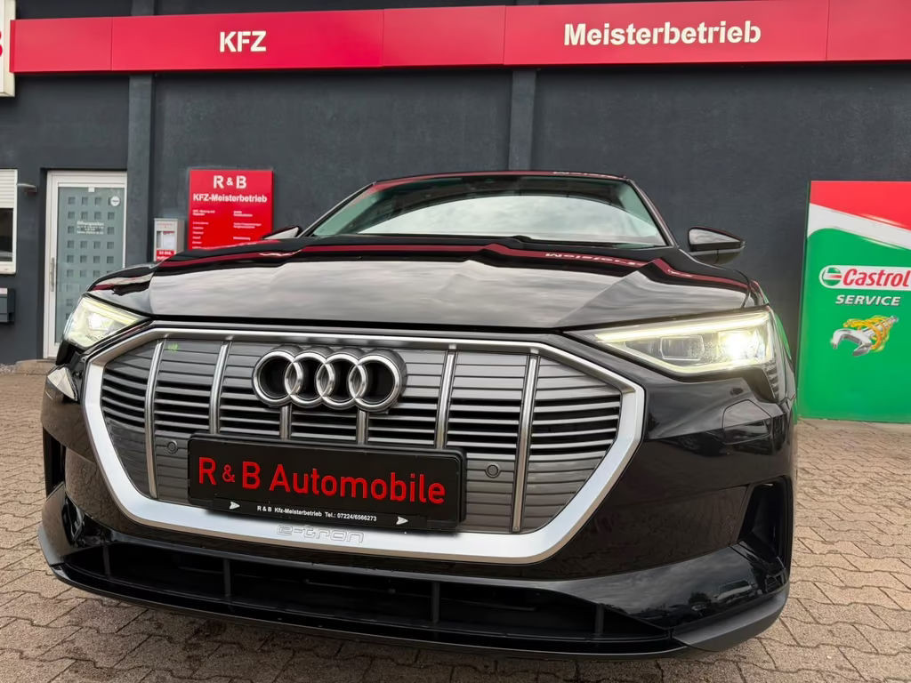 Audi e-tron