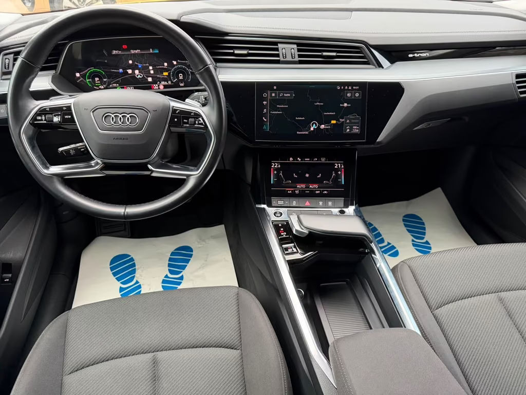 Audi e-tron