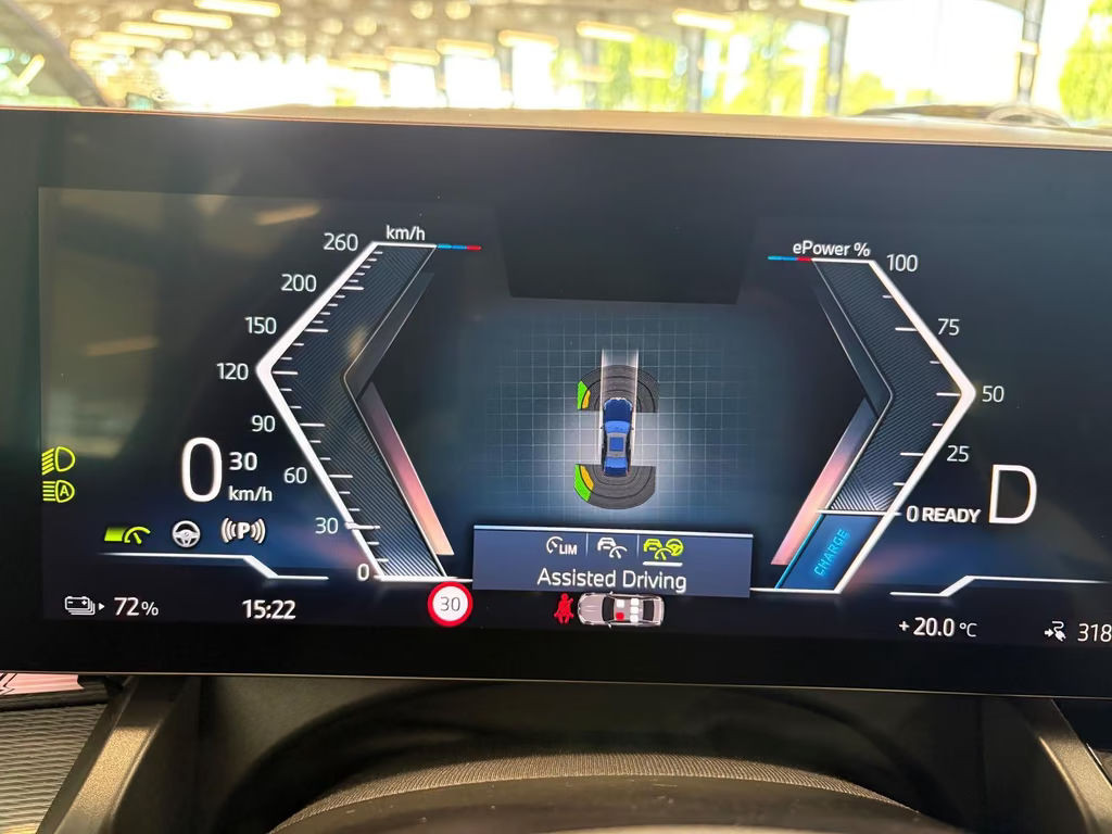 BMW i5