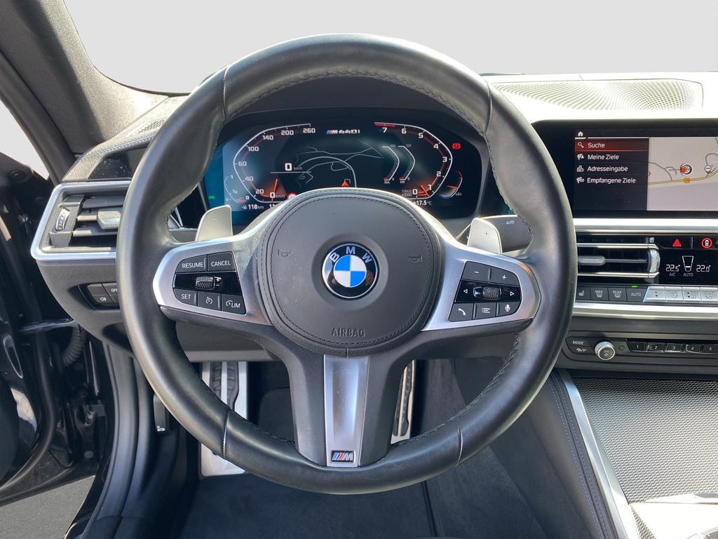 BMW M440