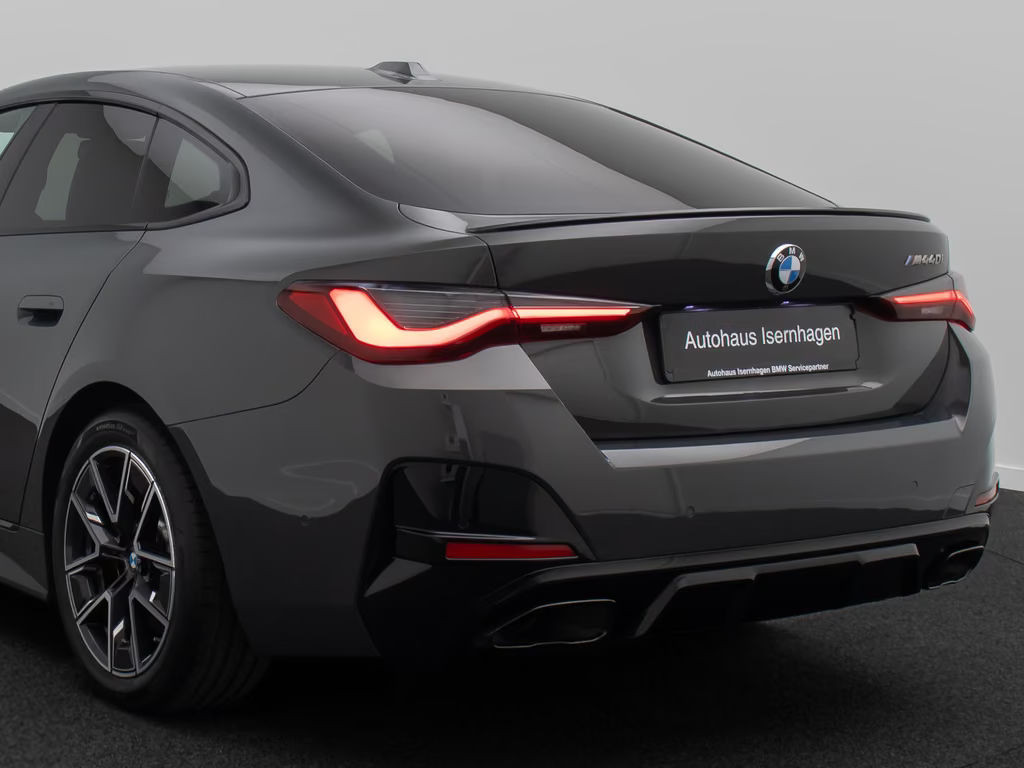 BMW M440