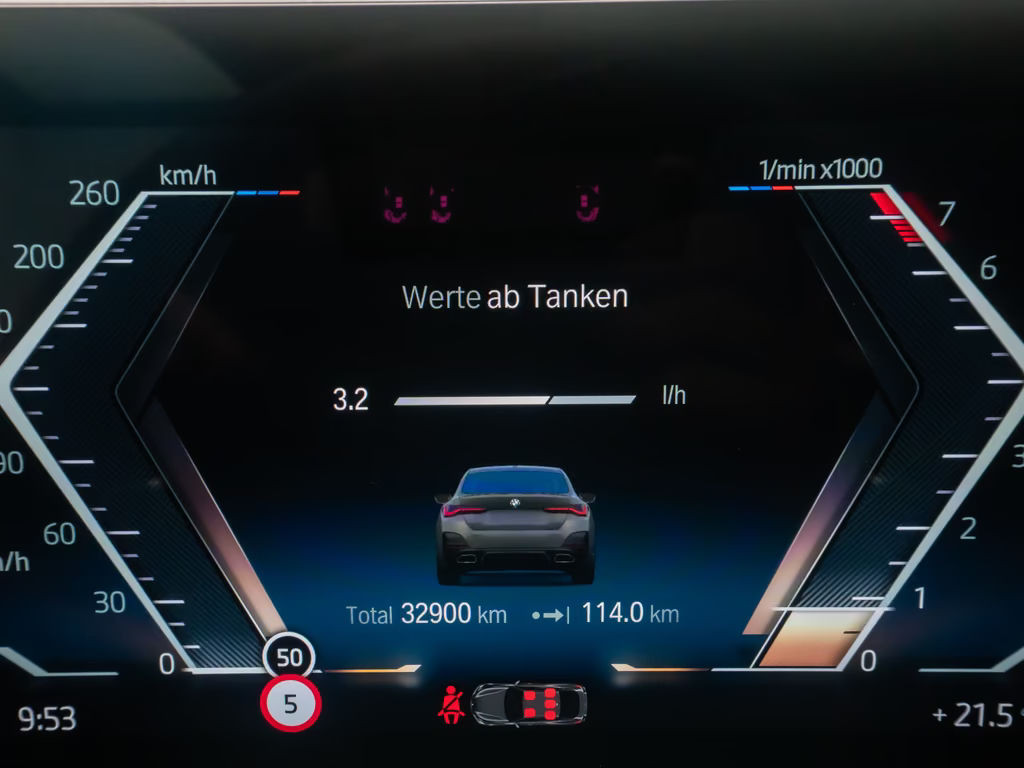 BMW M440