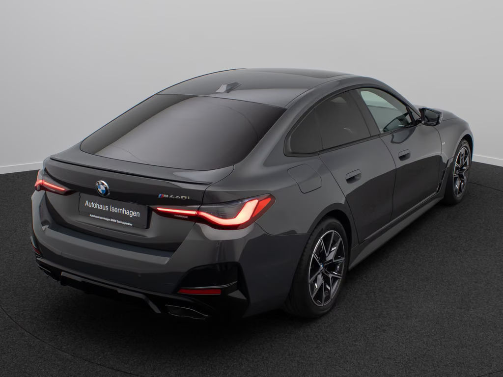 BMW M440