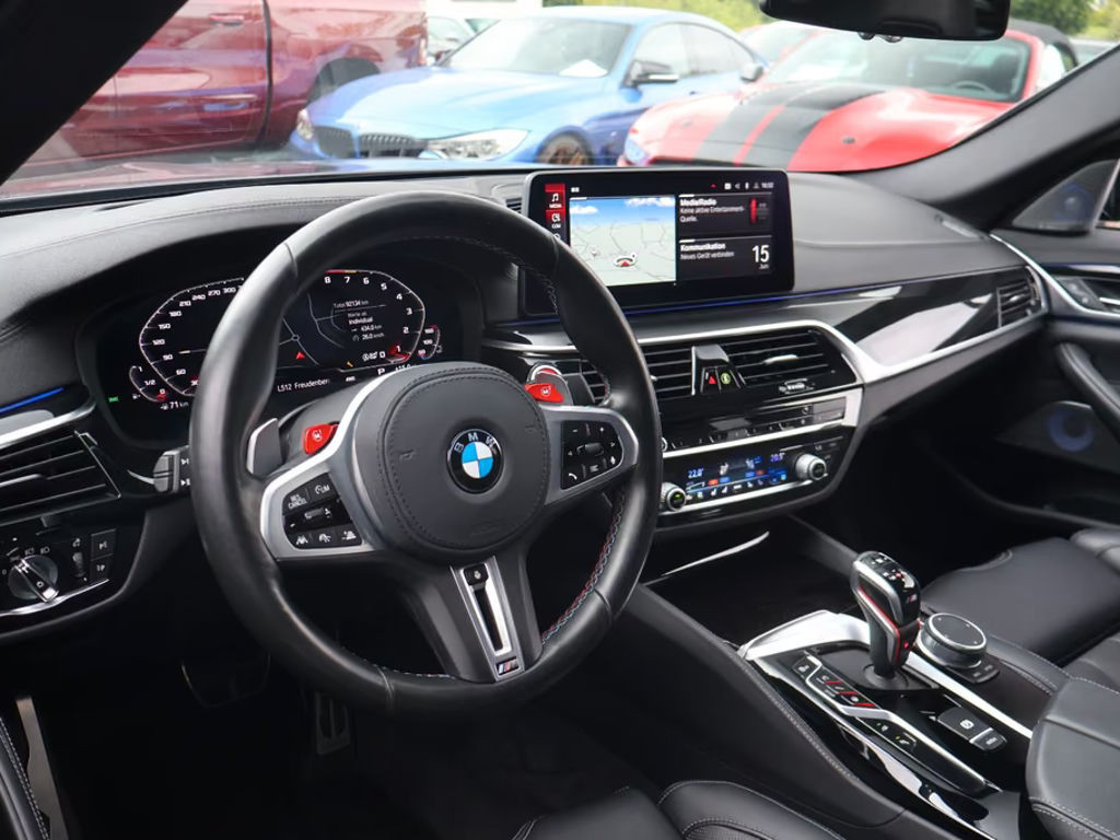 BMW M5