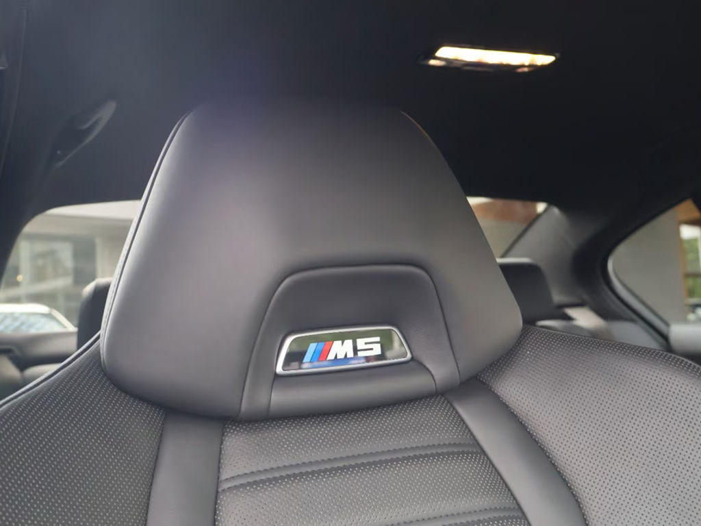 BMW M5