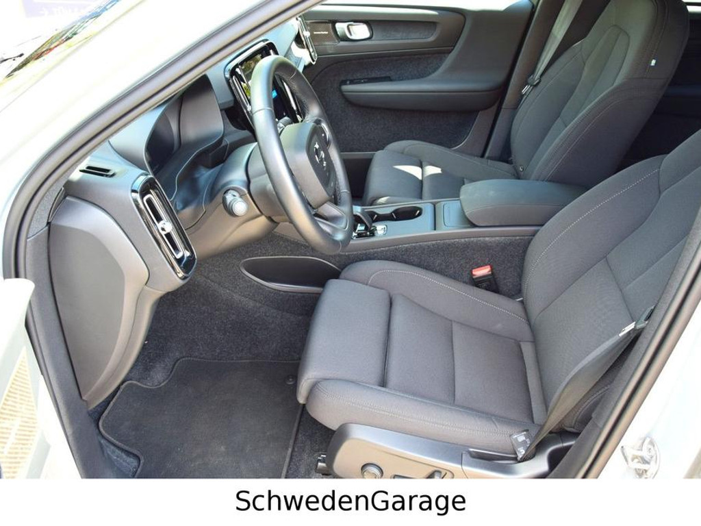 Volvo EX40
