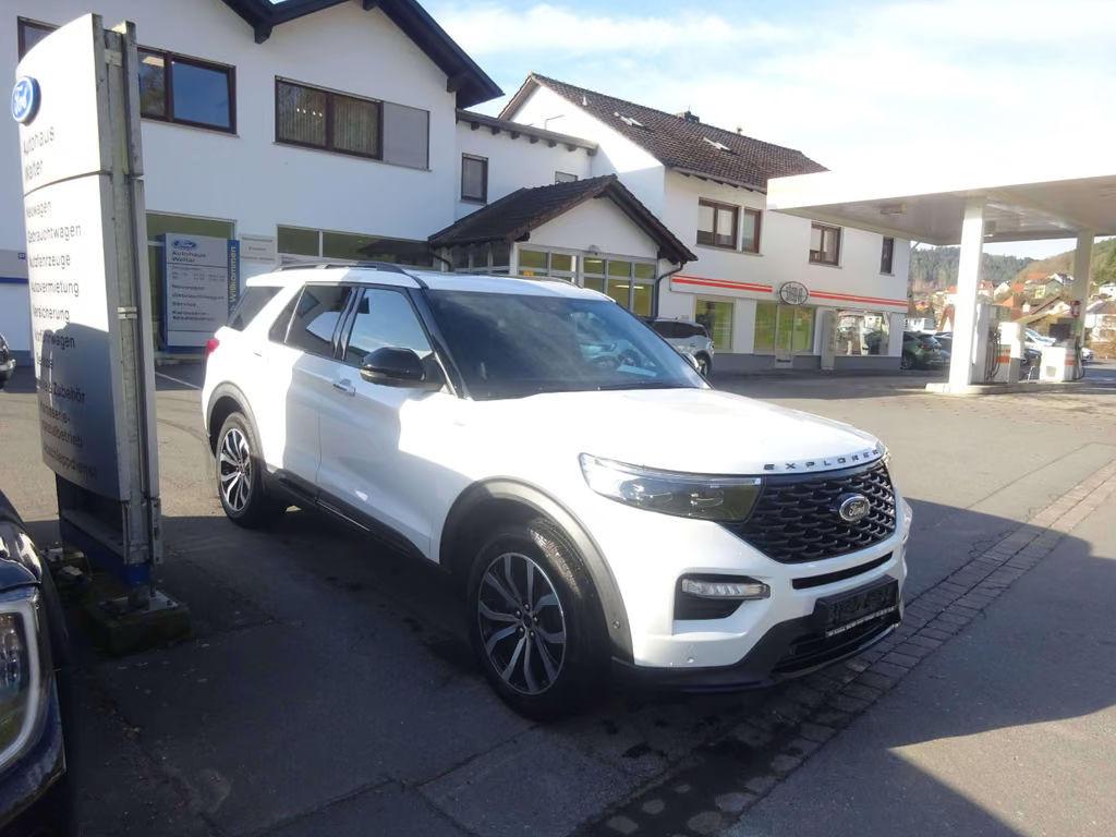 Ford Explorer