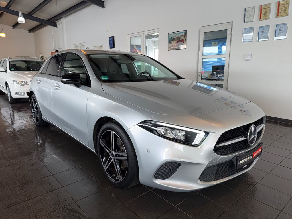 Mercedes-Benz A-Klasse A 180 Progressive