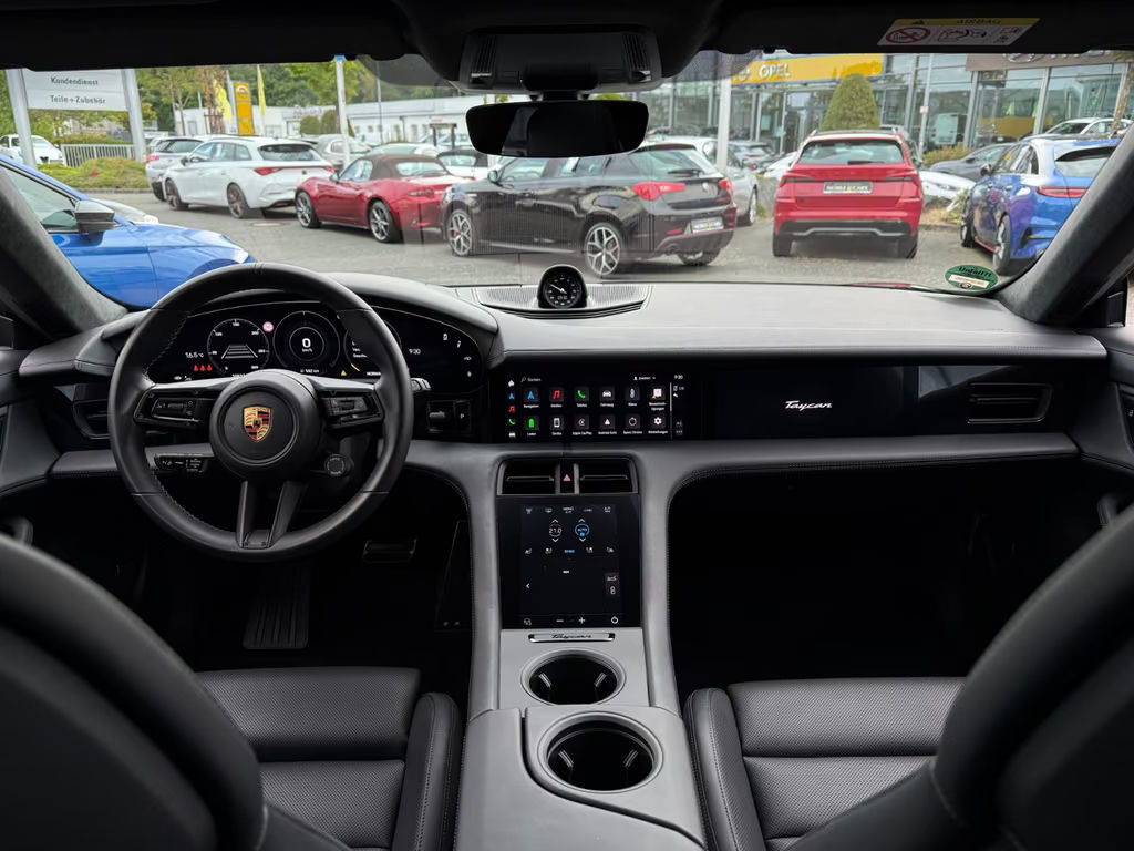 Porsche Taycan