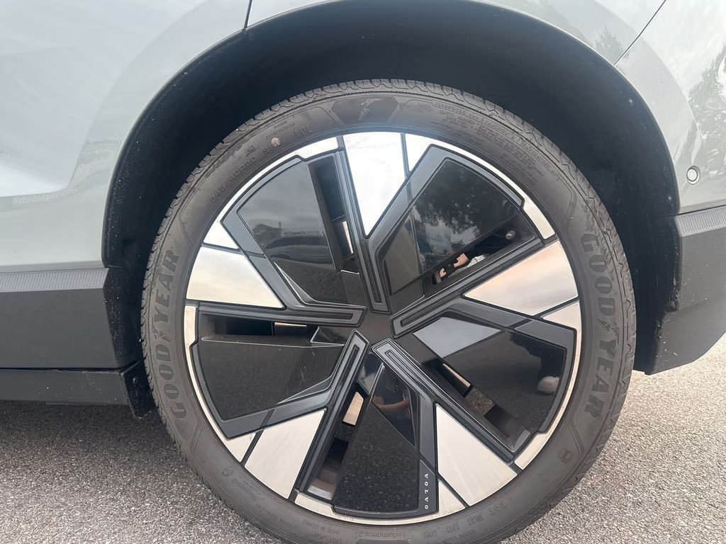 Volvo EX30