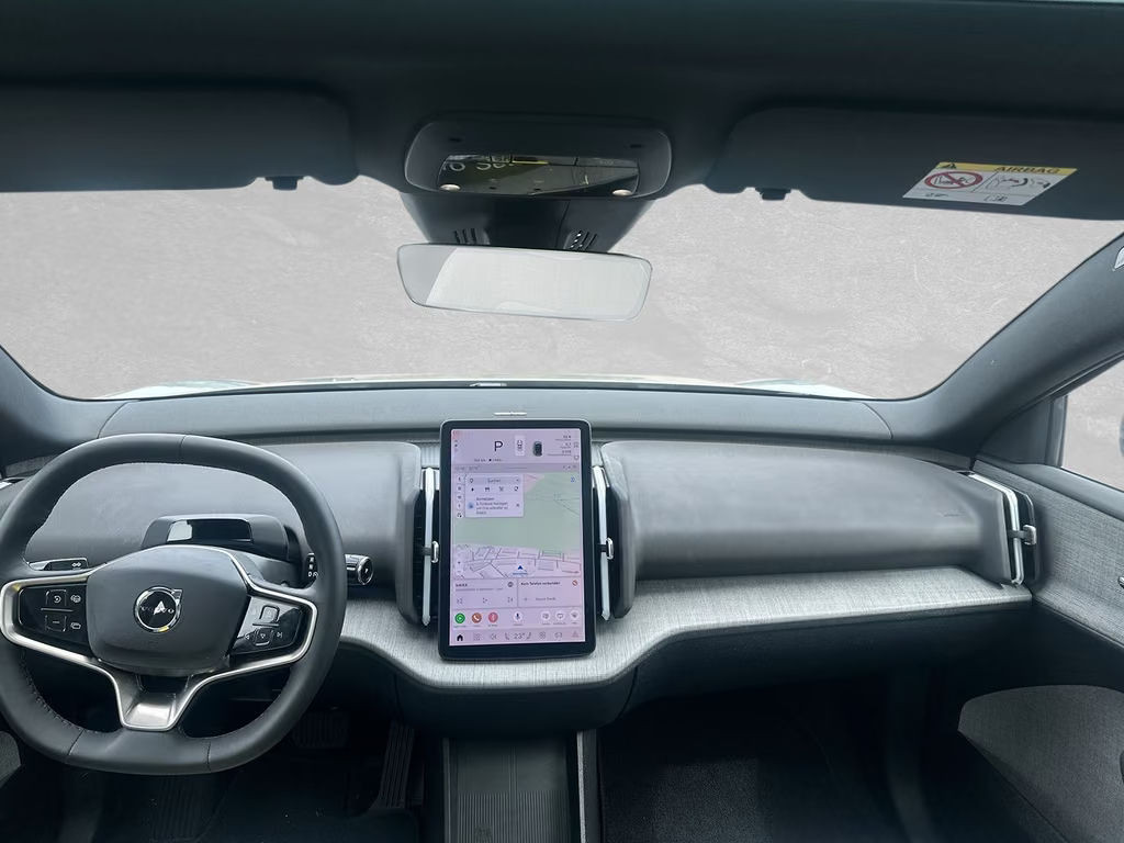 Volvo EX30