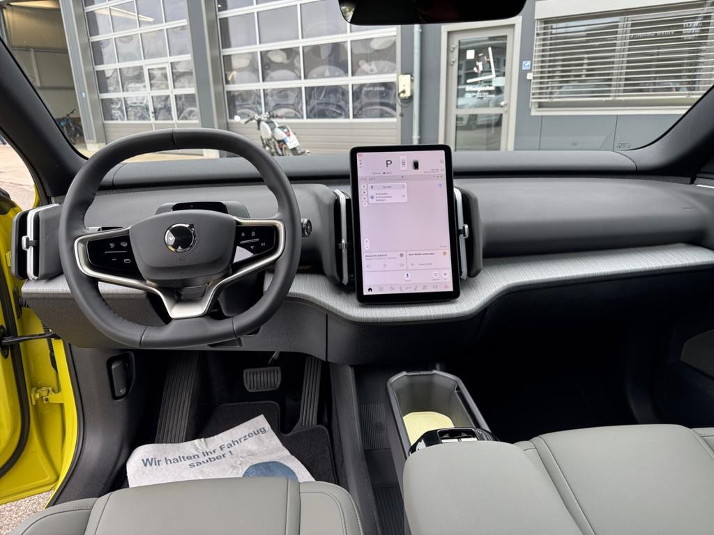 Volvo EX30
