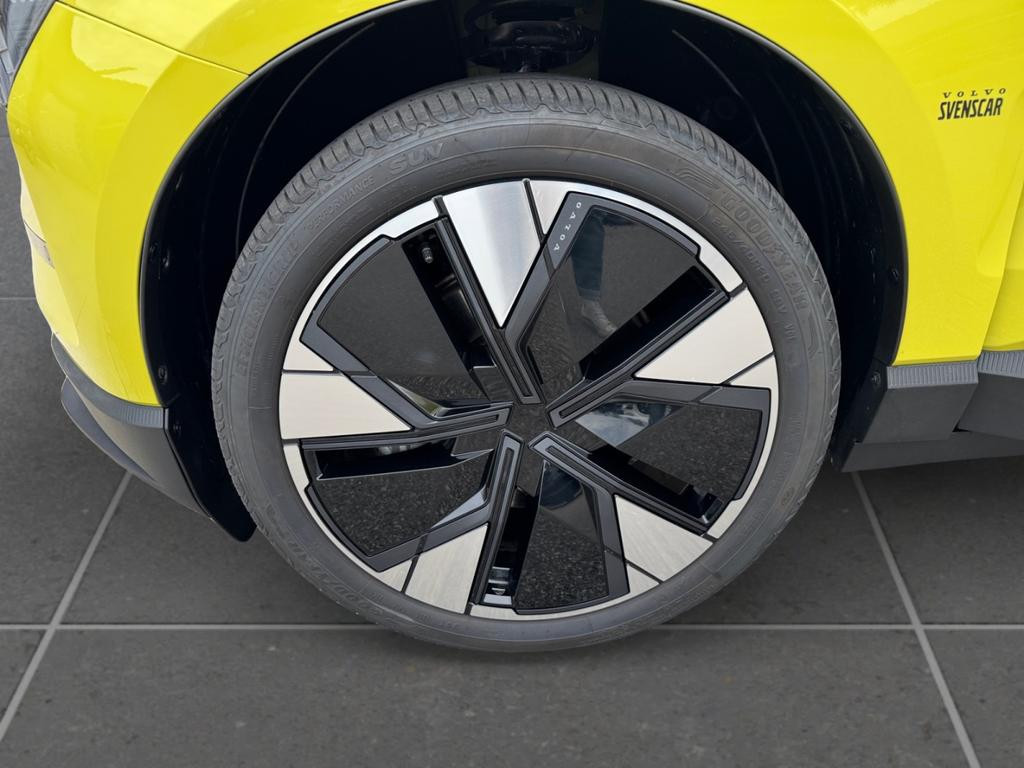Volvo EX30