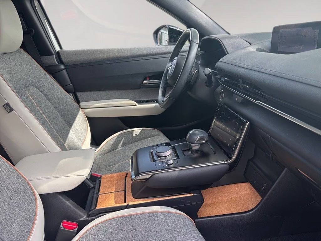 Mazda MX-30