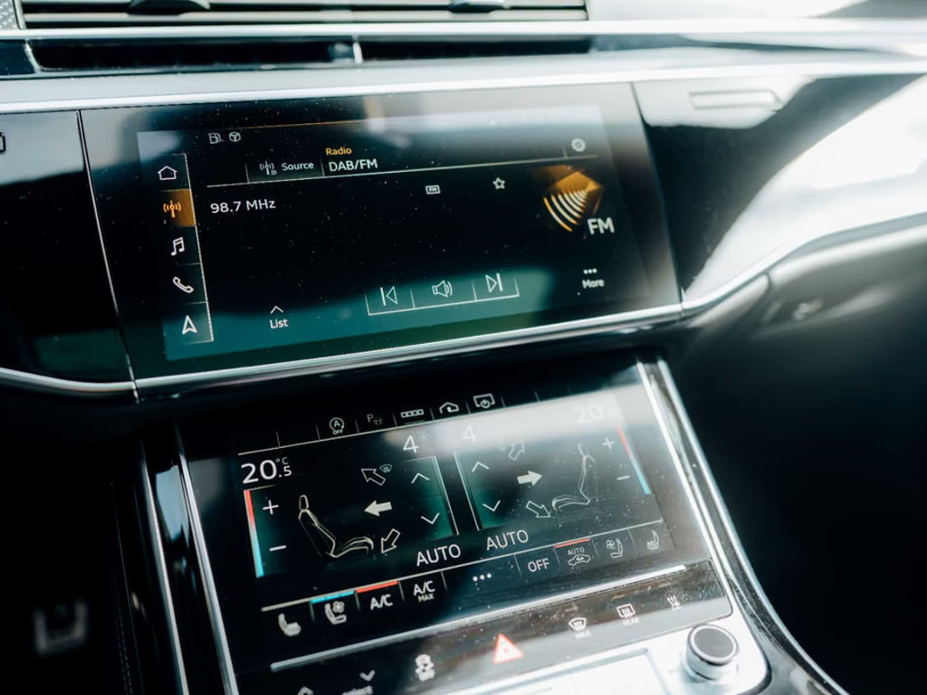 Audi S8