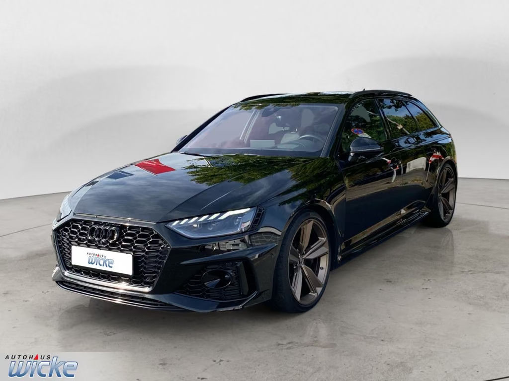 Audi RS4