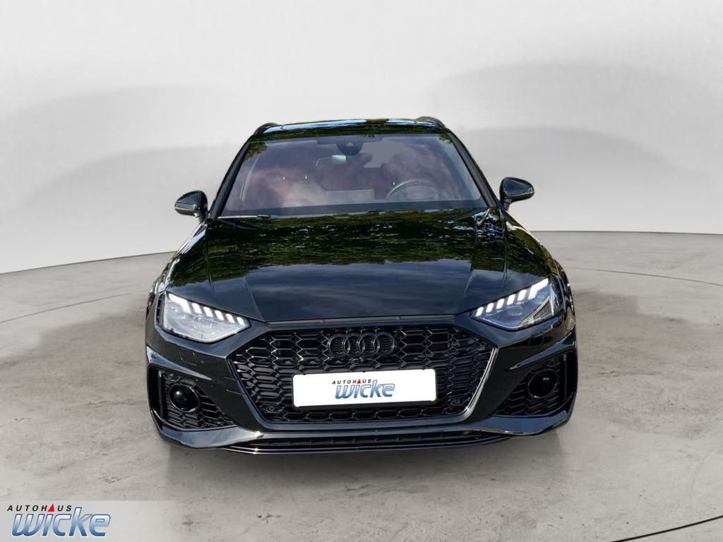 Audi RS4