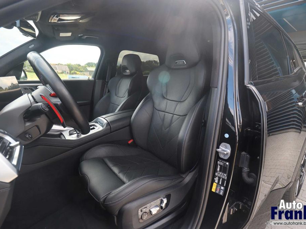 BMW XM