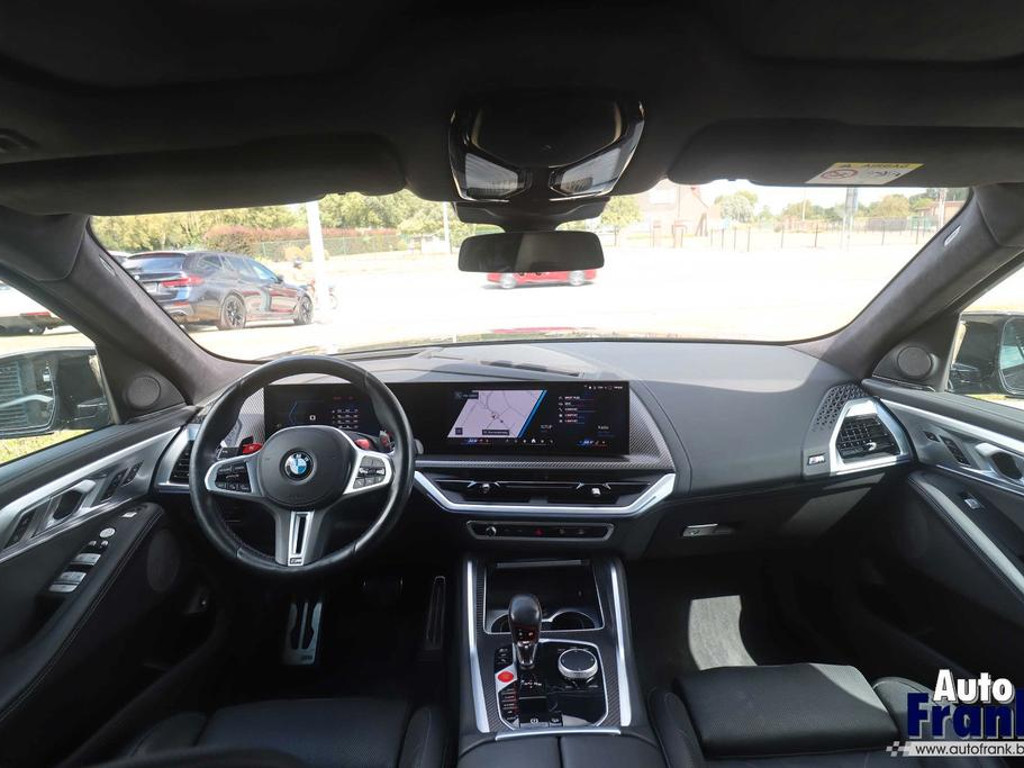 BMW XM