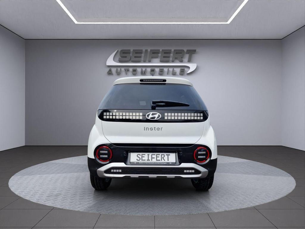 Hyundai INSTER