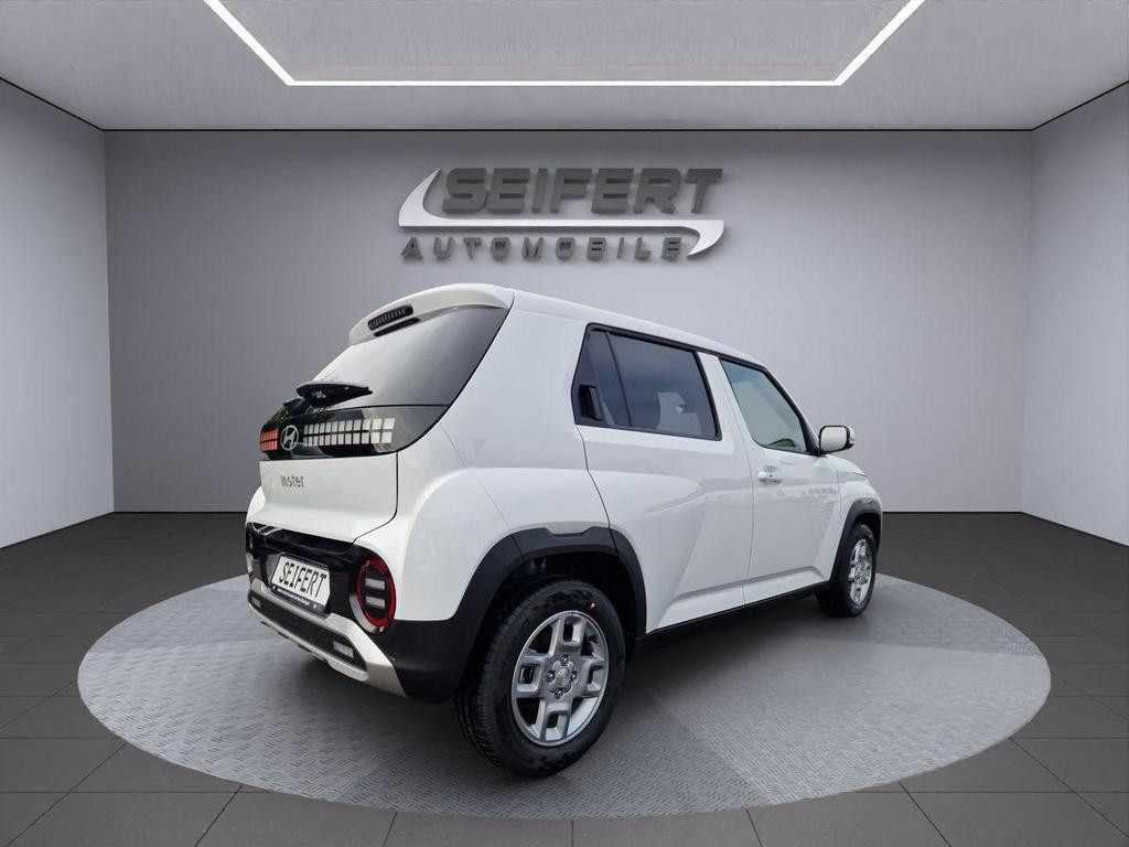 Hyundai INSTER