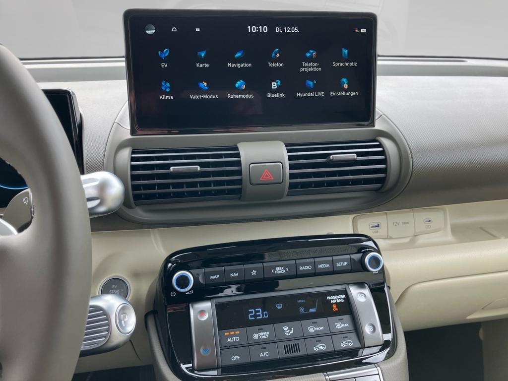 Hyundai INSTER