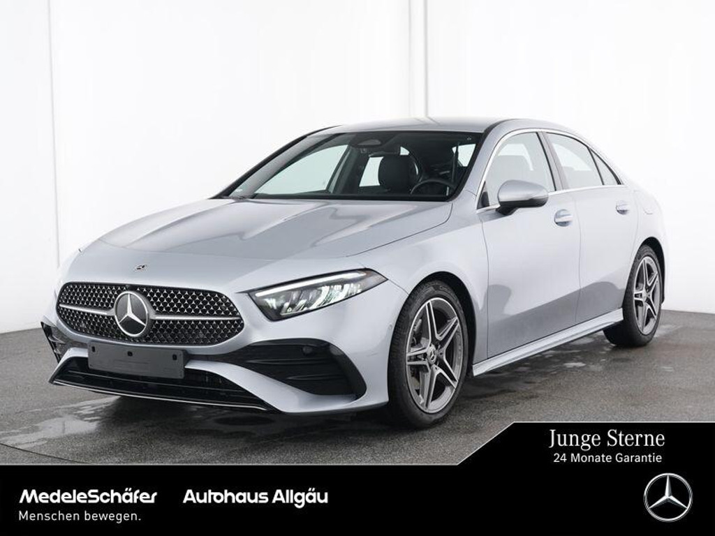 Mercedes-Benz A-Klasse A 180 AMG Line