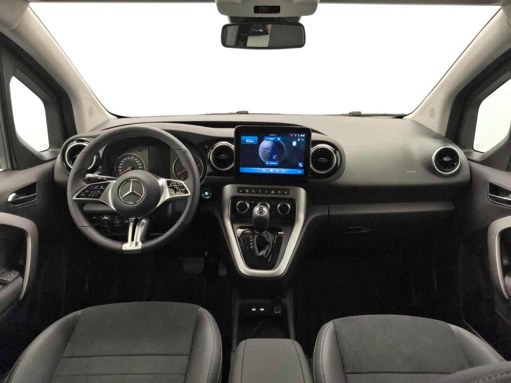 Mercedes-Benz T 180