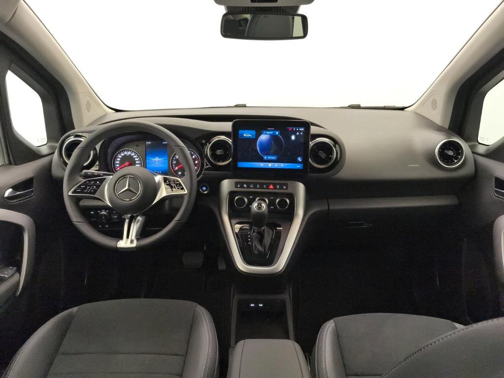 Mercedes-Benz T 180