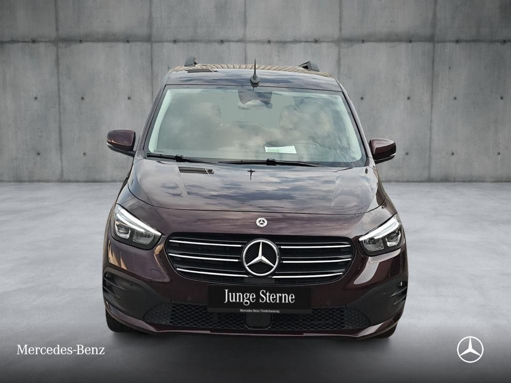 Mercedes-Benz T 180