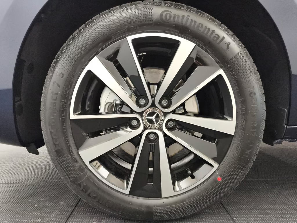 Mercedes-Benz T 180