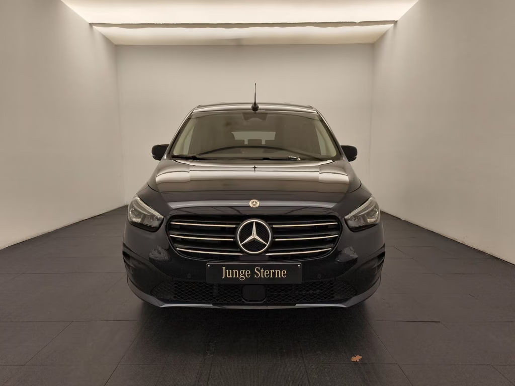 Mercedes-Benz T 180