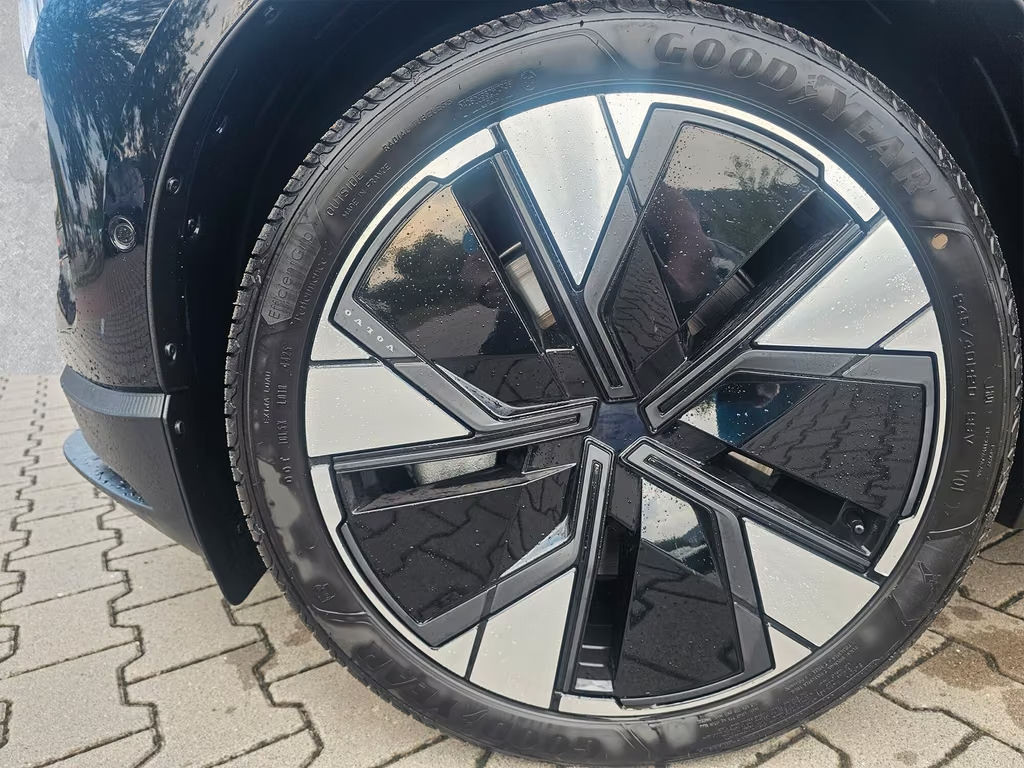 Volvo EX30