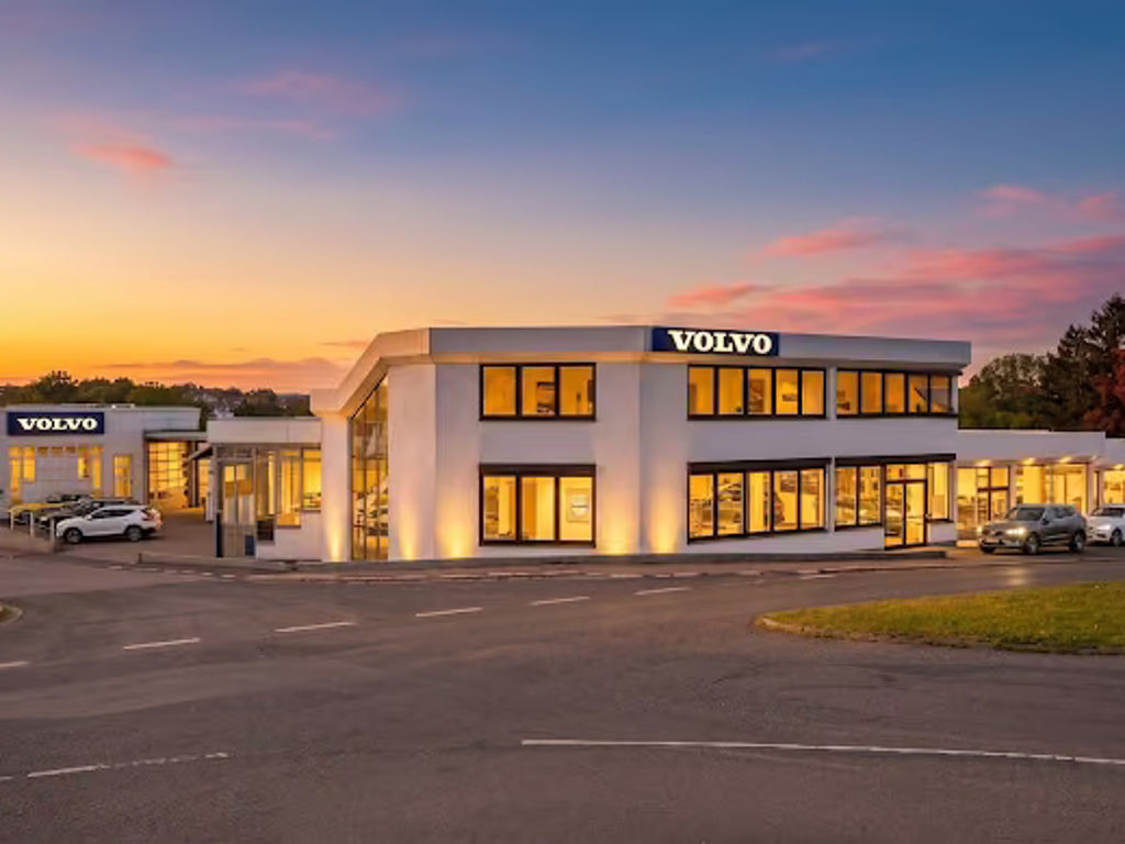 Volvo V90
