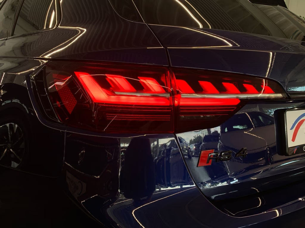Audi RS4