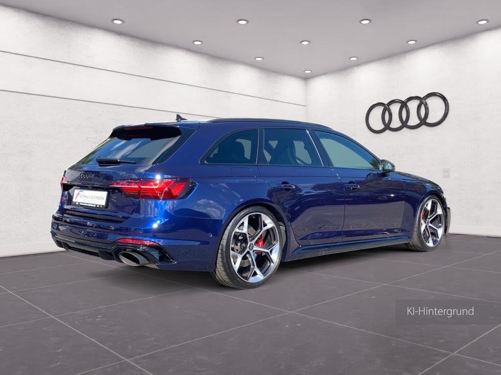 Audi RS4