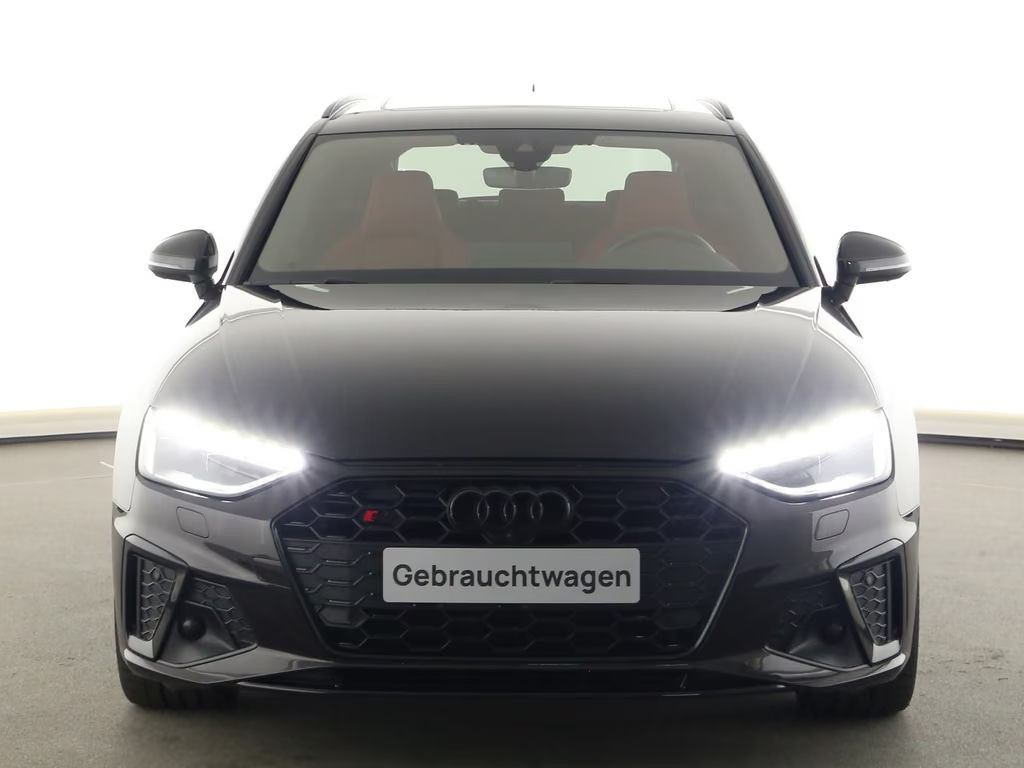Audi S4