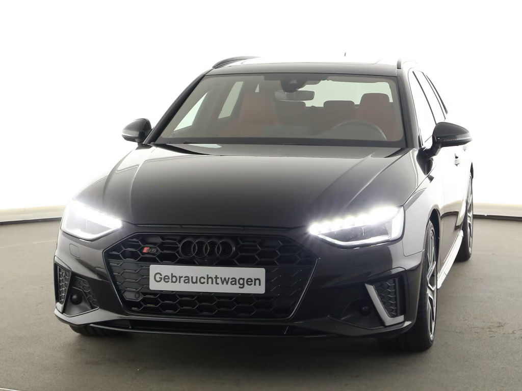 Audi S4