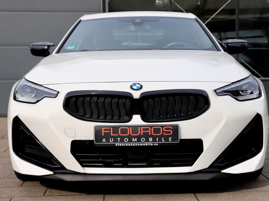 BMW M2 xDrive