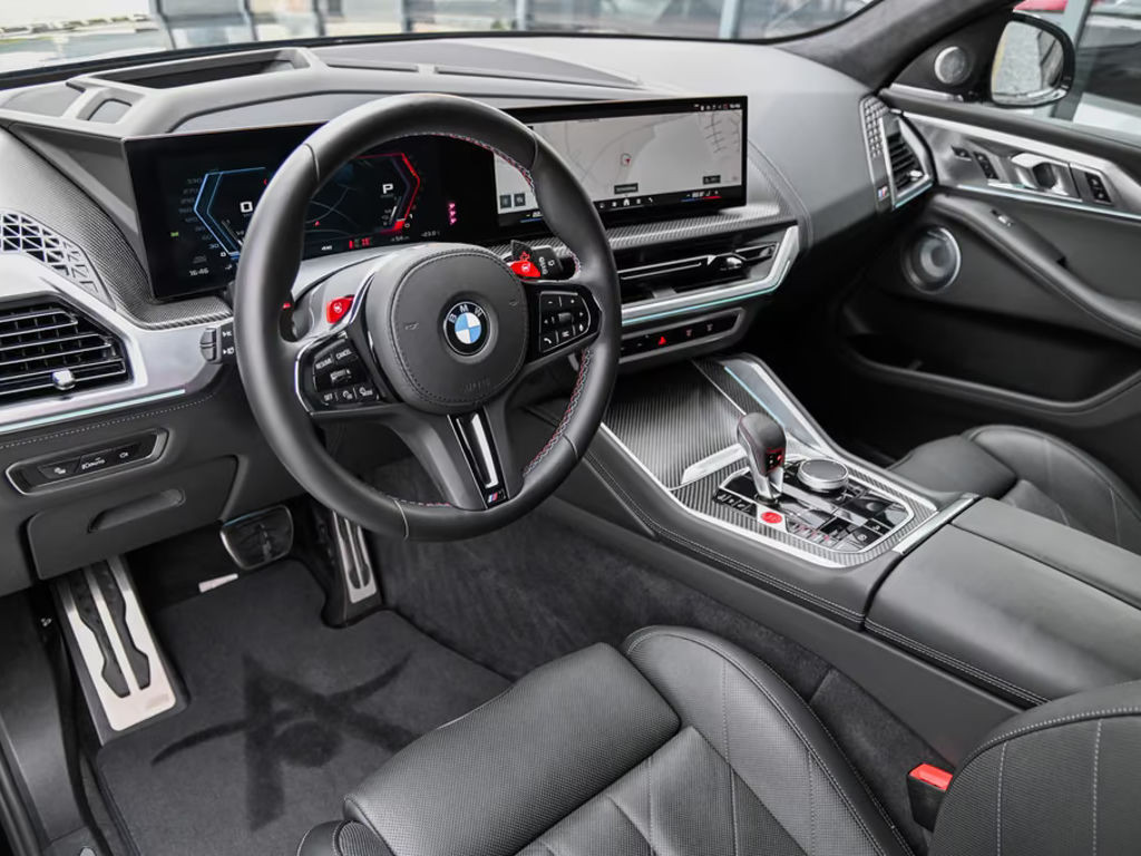 BMW XM