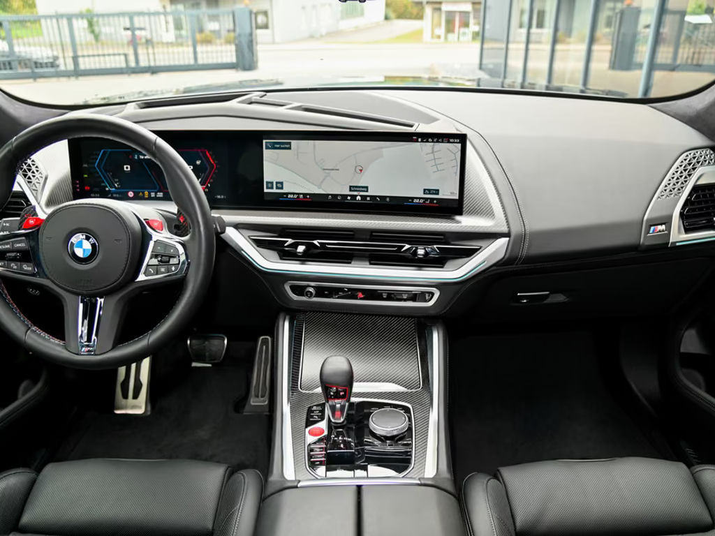 BMW XM