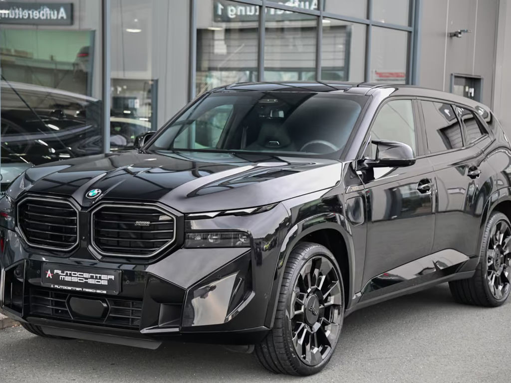 BMW XM