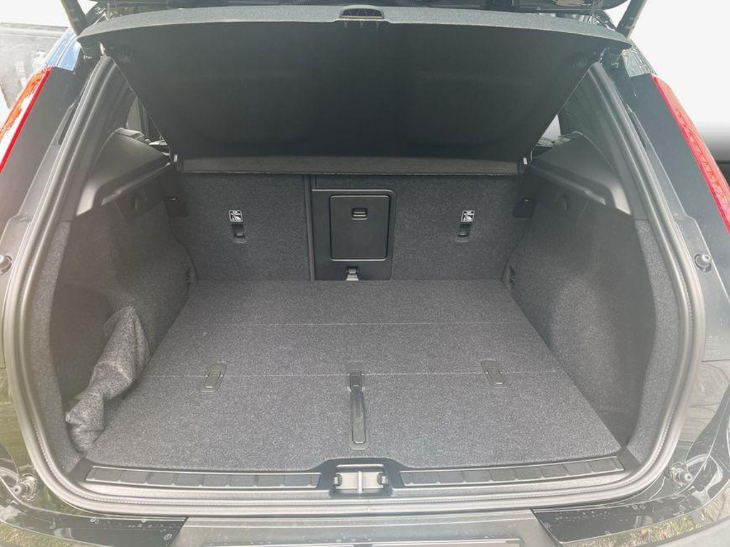Volvo EX40