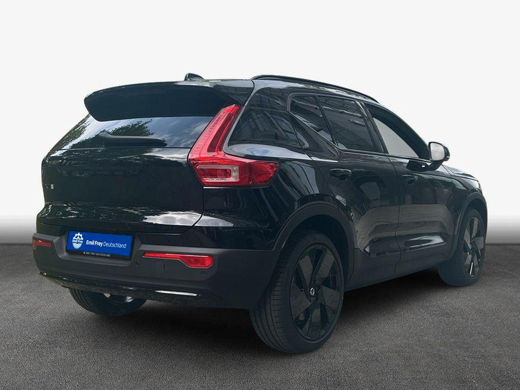 Volvo EX40