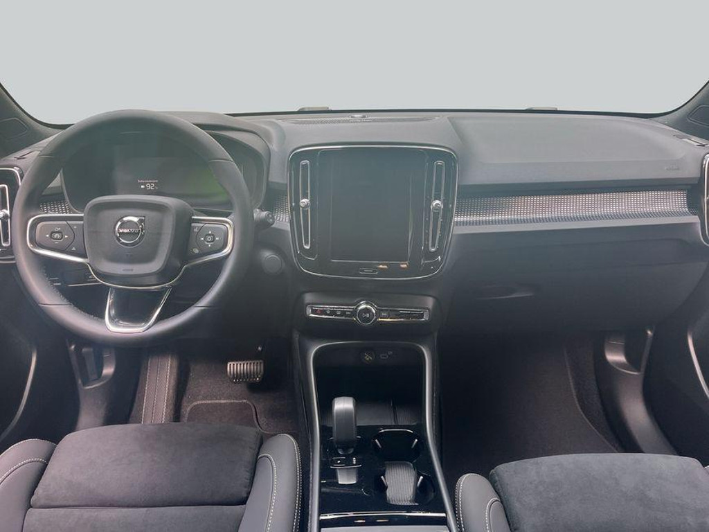 Volvo EX40