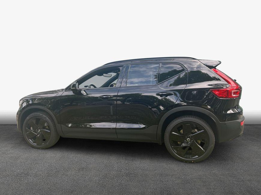 Volvo EX40
