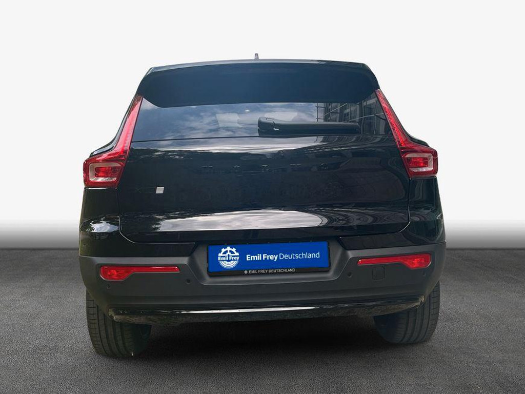 Volvo EX40