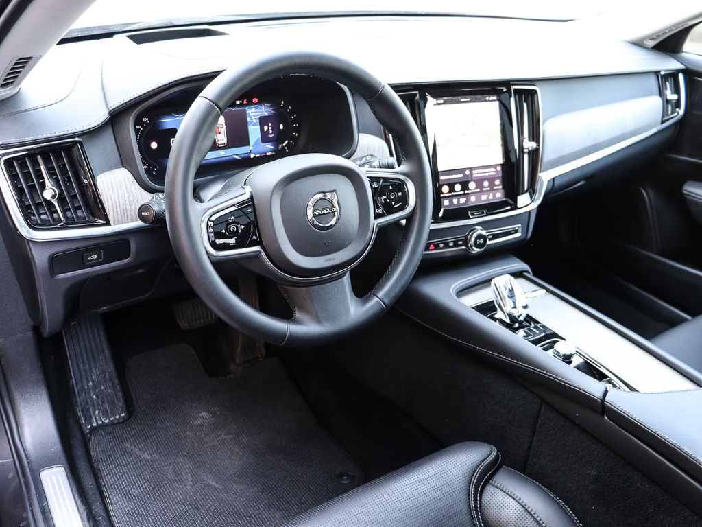 Volvo V90 Cross Country