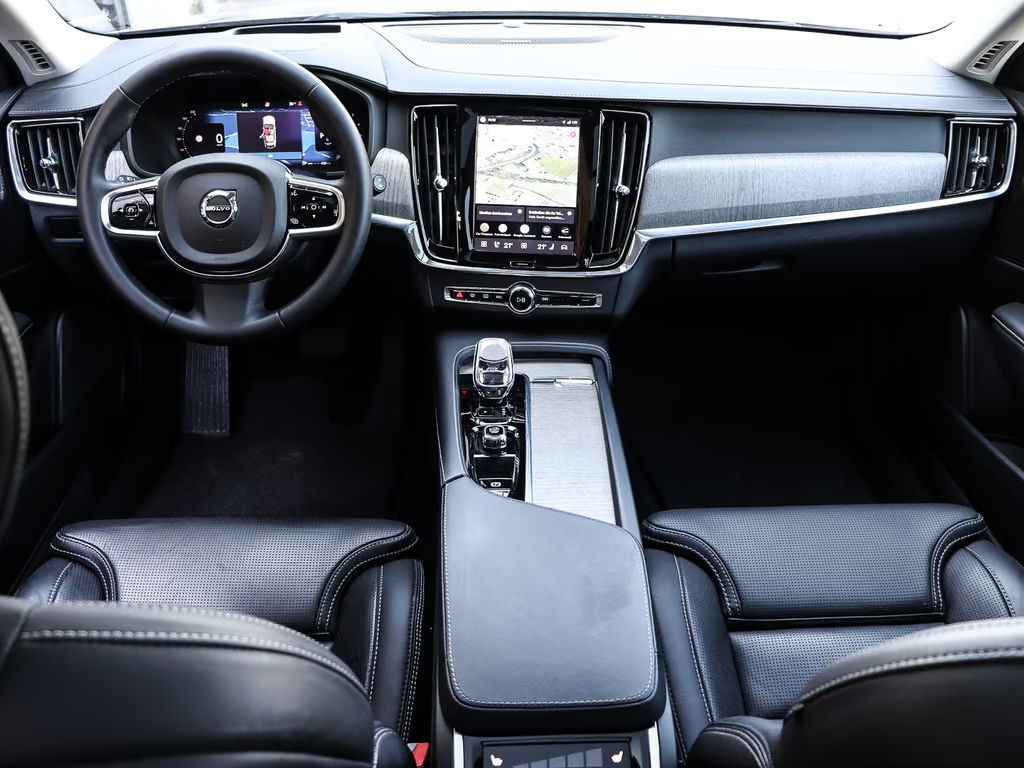 Volvo V90 Cross Country